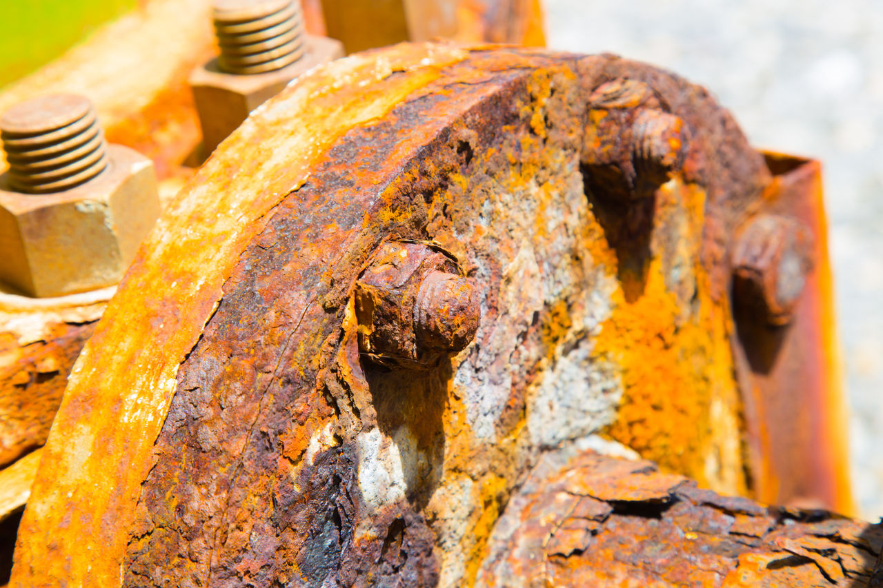 Rust Less In Cold Environment Introductory article on chiller options for corrosive environments | Daikin
